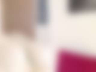Live cam show with Celia - Teen (18+) on https://playwithruby.com