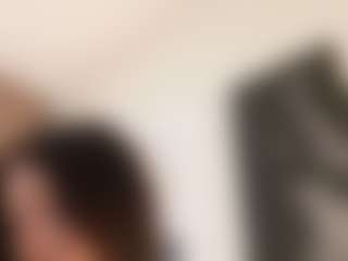 Celia's Live Sex Cam Show