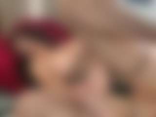 Live cam show with Celia - Blue Eyes on Gym Cam Girls