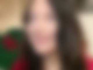 Live cam show with Celia - Squirt on EXY