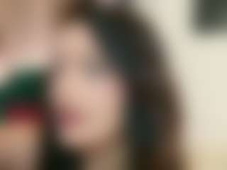 Live cam show with Celia - Blue Eyes on Latina Girls