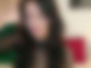 Live cam show with Celia - Public on sexylivex.com