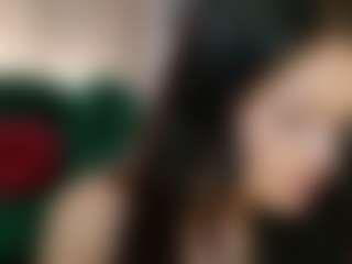 Live cam show with Celia - Athletic College on Camsoda