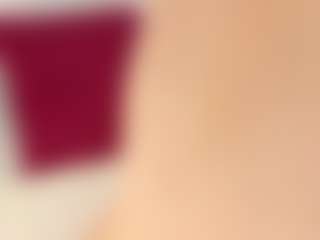 Live-Cam-Show mit Celia - Public auf Camsoda