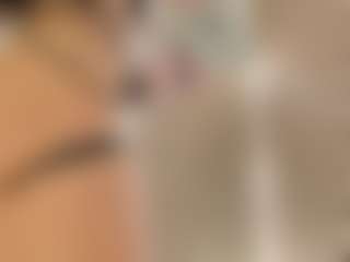 Celia's Live Sex Cam Show
