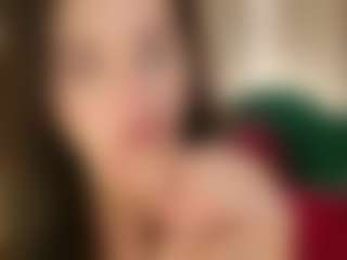 Live cam show with Celia - Dildo Or Vibrator on livesuperchat.net