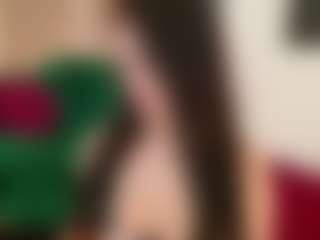 Live cam show with Celia - Athletic on Camsoda