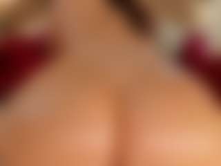 Live cam show with Celia - Teen (18+) on Strip Flash - Live Sex Shows