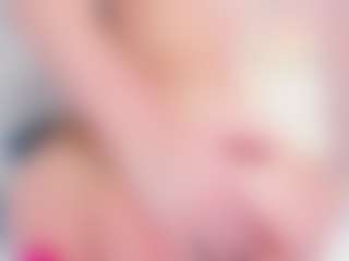 Emmajonees's Live Sex Cam Show
