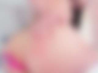 Emmajonees's Live Sex Cam Show