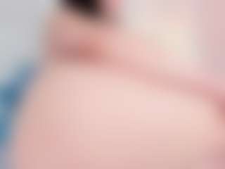 Emmajonees's Live Sex Cam Show
