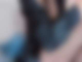 Emmajonees's Live Sex Cam Show