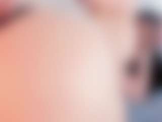 Emmajonees's Live Sex Cam Show