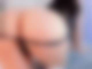 Emmajonees's Live Sex Cam Show