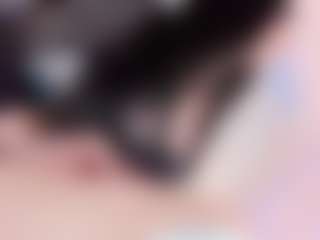 Emmajonees's Live Sex Cam Show