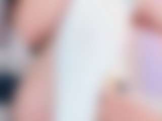 Emmajonees's Live Sex Cam Show