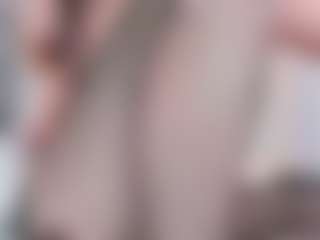 Emmajonees's Live Sex Cam Show