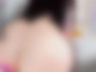 Live cam show with Emmajonees - Brown Eyes on intimatelivegirls.com
