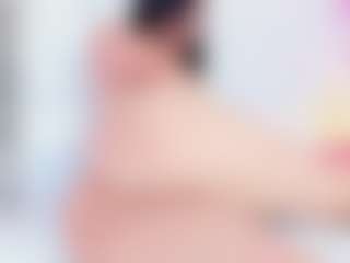 Emmajonees's Live Sex Cam Show