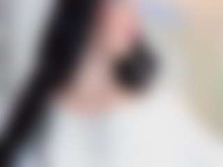Live cam show with Emmajonees - Flat Chested on Uber Horny