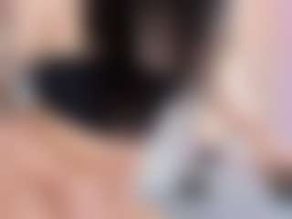 Emmajonees's Live Sex Cam Show