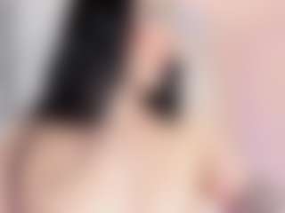 Live cam show with Emmajonees - Tease on Camsoda