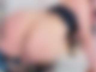 Live cam show with Emmajonees - Fetish on Camsoda