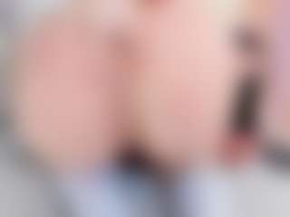 Emmajonees's Live Sex Cam Show