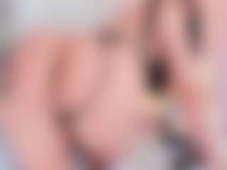 Emmajonees's Live Sex Cam Show