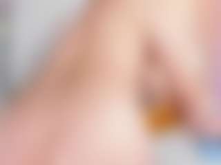 Live cam show with Emmajonees - Spank on https://playwithruby.com