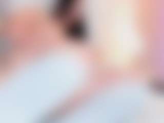 Live cam show with Emmajonees - Black Hair on SinfulBabes
