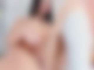 Emmajonees's Live Sex Cam Show