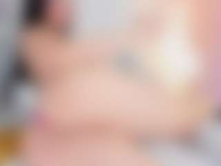 Emmajonees's Live Sex Cam Show