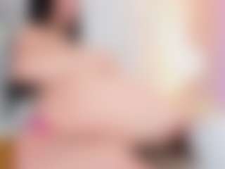 Live cam show with Emmajonees - Flat Chested on Mixed Magazine Live