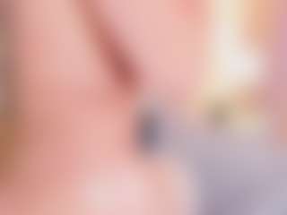Emmajonees's Live Sex Cam Show