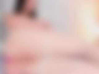 Live cam show with Emmajonees - Orgasm on Camsoda