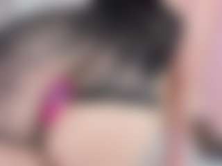 Emmajonees's Live Sex Cam Show