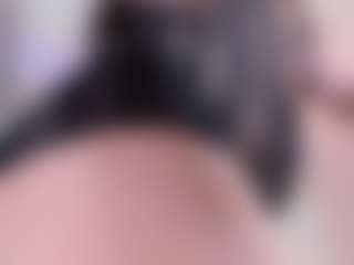 Live cam show with Emmajonees - White on livesexfox.com | colombia