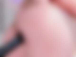 Emmajonees's Live Sex Cam Show