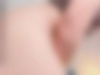 Live cam show with Emmajonees - Orgasm on Cam Slut