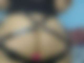 Live cam show with nanalevy - Sexcam on Latina Girls