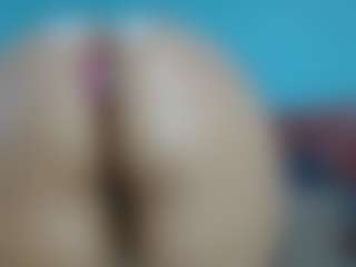 nanalevy's Live Sex Cam Show