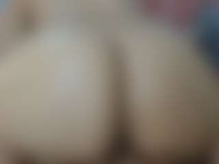 nanalevy's Live Sex Cam Show