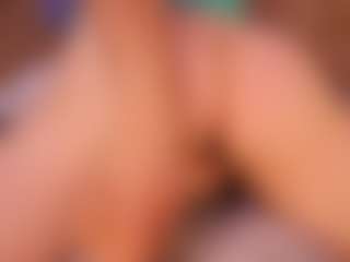 Live cam show with Hi I'm Anna Gabor - Public on Camsoda