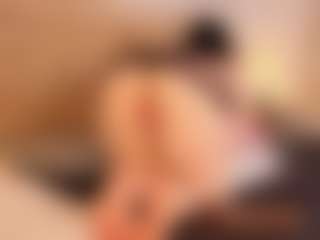 Live cam show with Hi I'm Anna Gabor - Hairy Pussy on Milfs Live