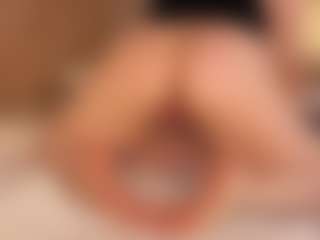 Live cam show with Hi I'm Anna Gabor - Lush on TeamSkeetLive