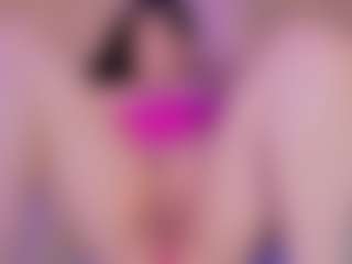 Hi I'm Anna Gabor MILF webcam performer live streaming