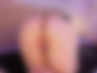 Live cam show with Hi I'm Anna Gabor - Tattoos Mature on Gym Cam Girls