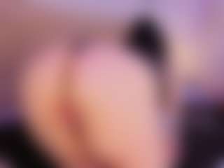 Hi I'm Anna Gabor MILF webcam performer live streaming
