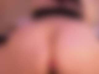 Live cam show with Anna Gabor Queen Anal - Hairy Pussy MILF on Camming Site